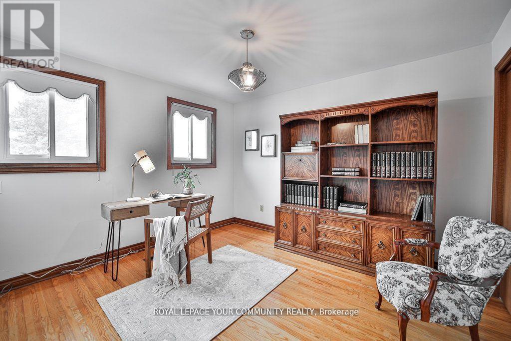 21 Disan Court, Toronto (Thistletown-Beaumonde Heights), Ontario  M9V 4A5 - Photo 28 - W12446619
