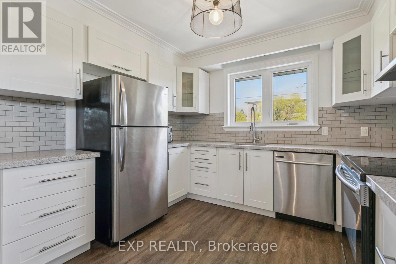2nd Level - 15 Carnation Avenue, Toronto, Ontario  M8V 2J8 - Photo 16 - W12446626