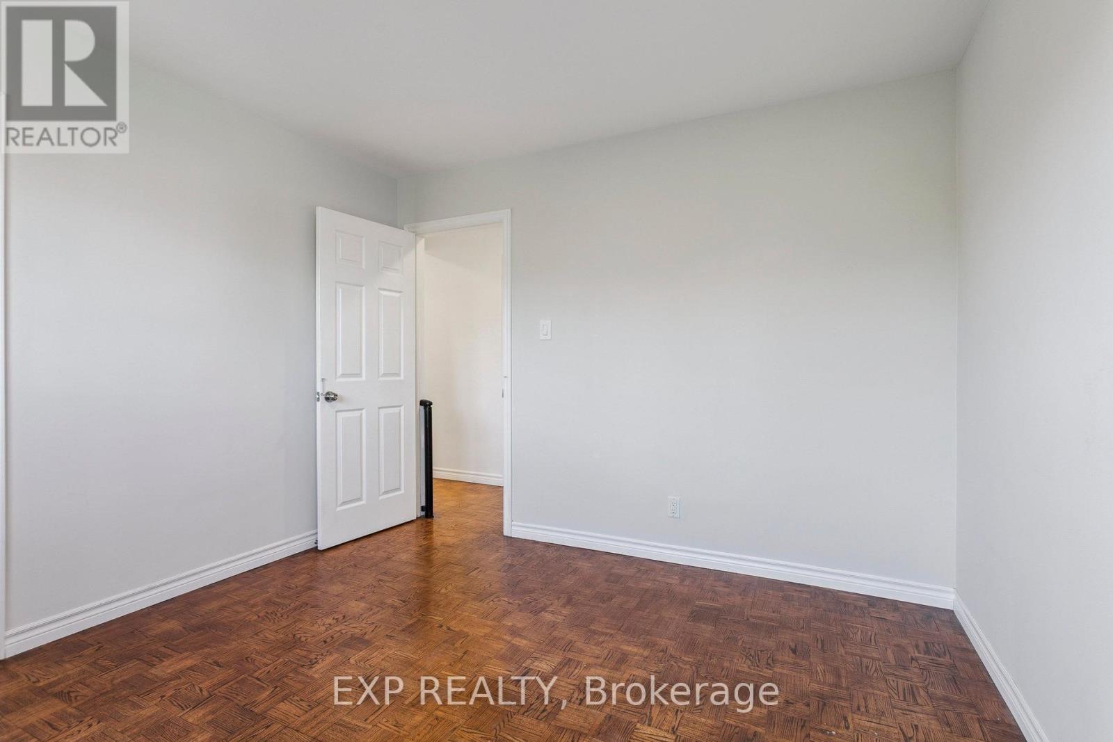 2nd Level - 15 Carnation Avenue, Toronto, Ontario  M8V 2J8 - Photo 25 - W12446626