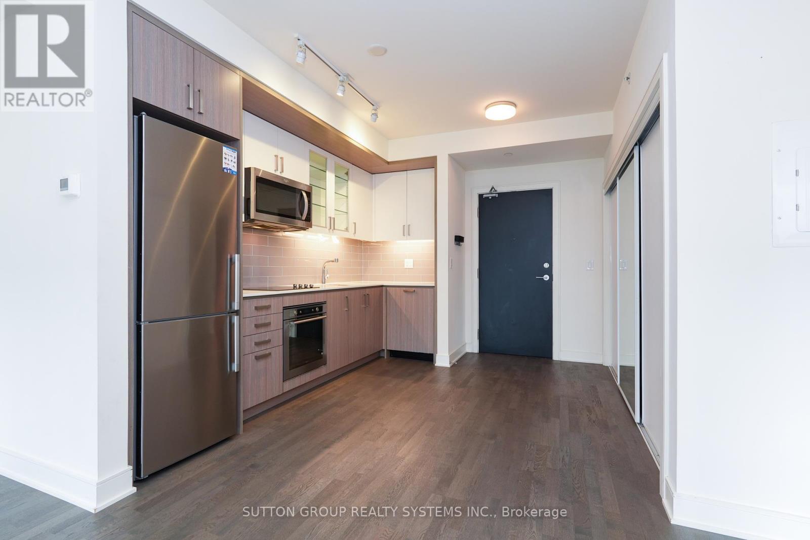 357 - 1575 Lakeshore Road, Mississauga, Ontario  L5J 1J4 - Photo 8 - W12446649