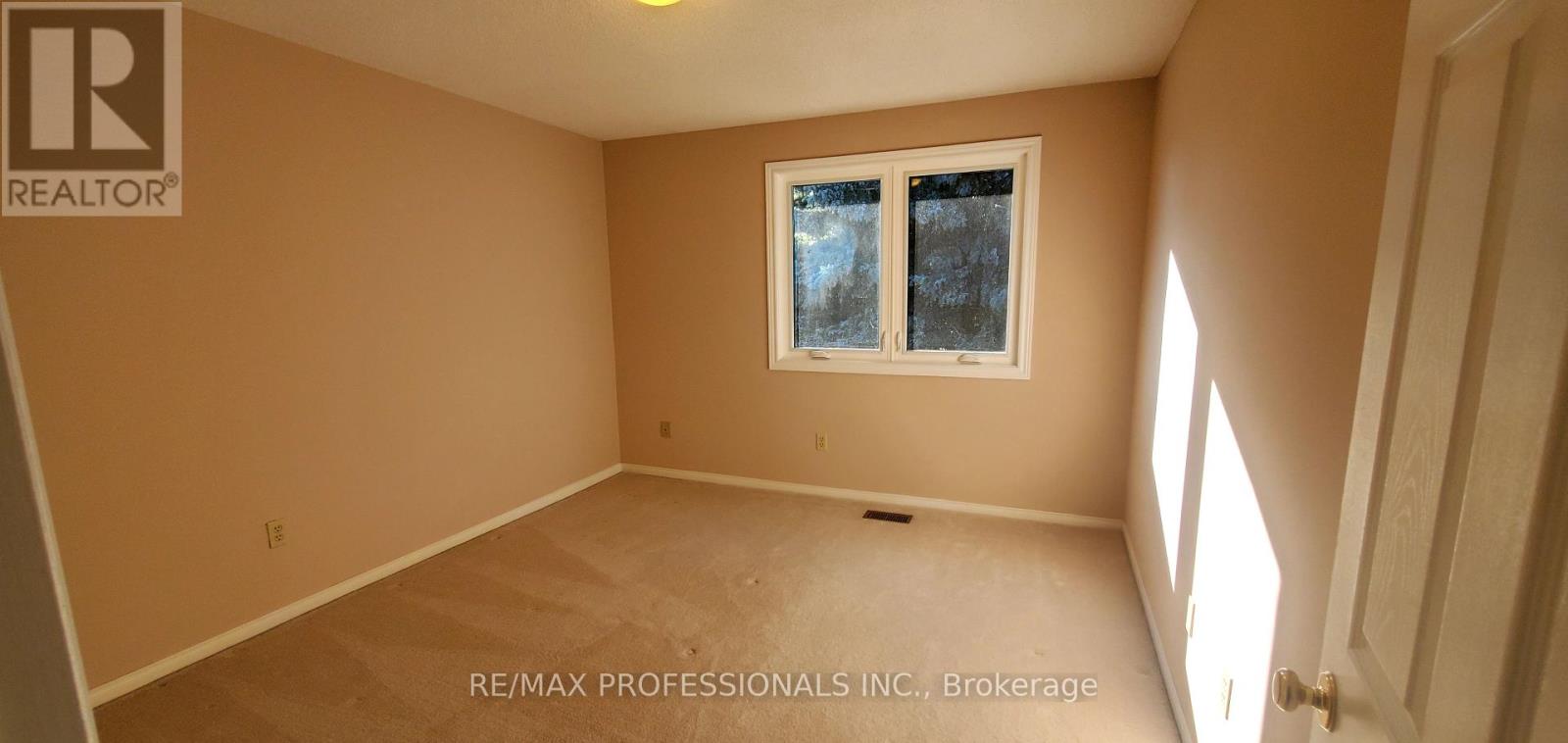 2545 Addingham Crescent, Oakville, Ontario  L6J 7K7 - Photo 23 - W12446669