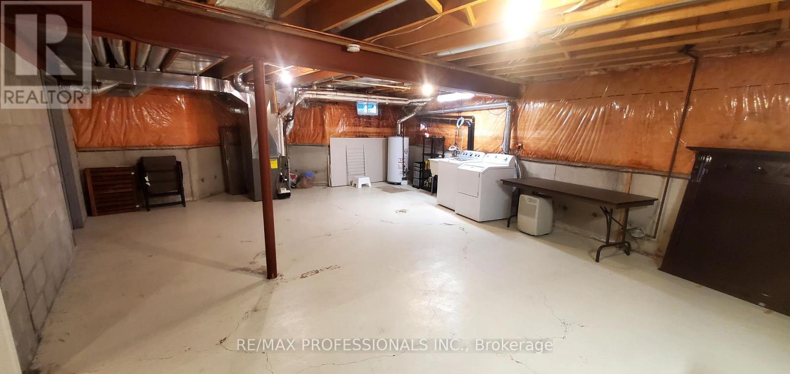 2545 Addingham Crescent, Oakville, Ontario  L6J 7K7 - Photo 33 - W12446669