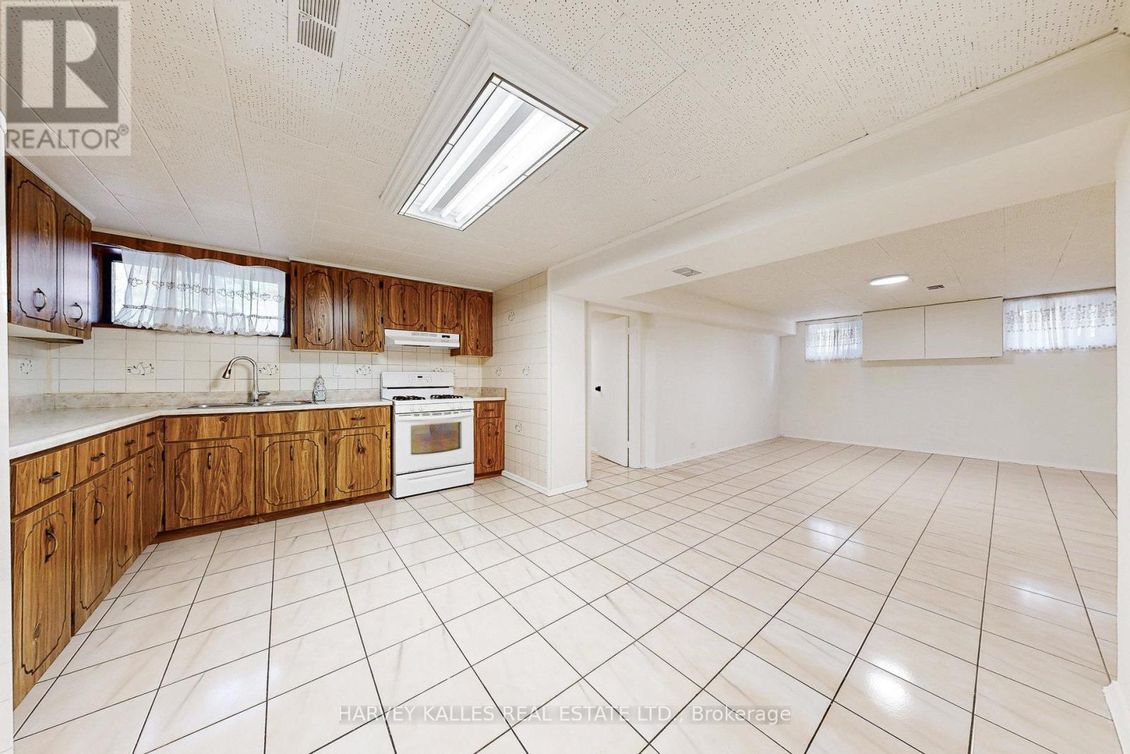 82 Acton Avenue, Toronto, Ontario  M3H 4H1 - Photo 27 - C12446620