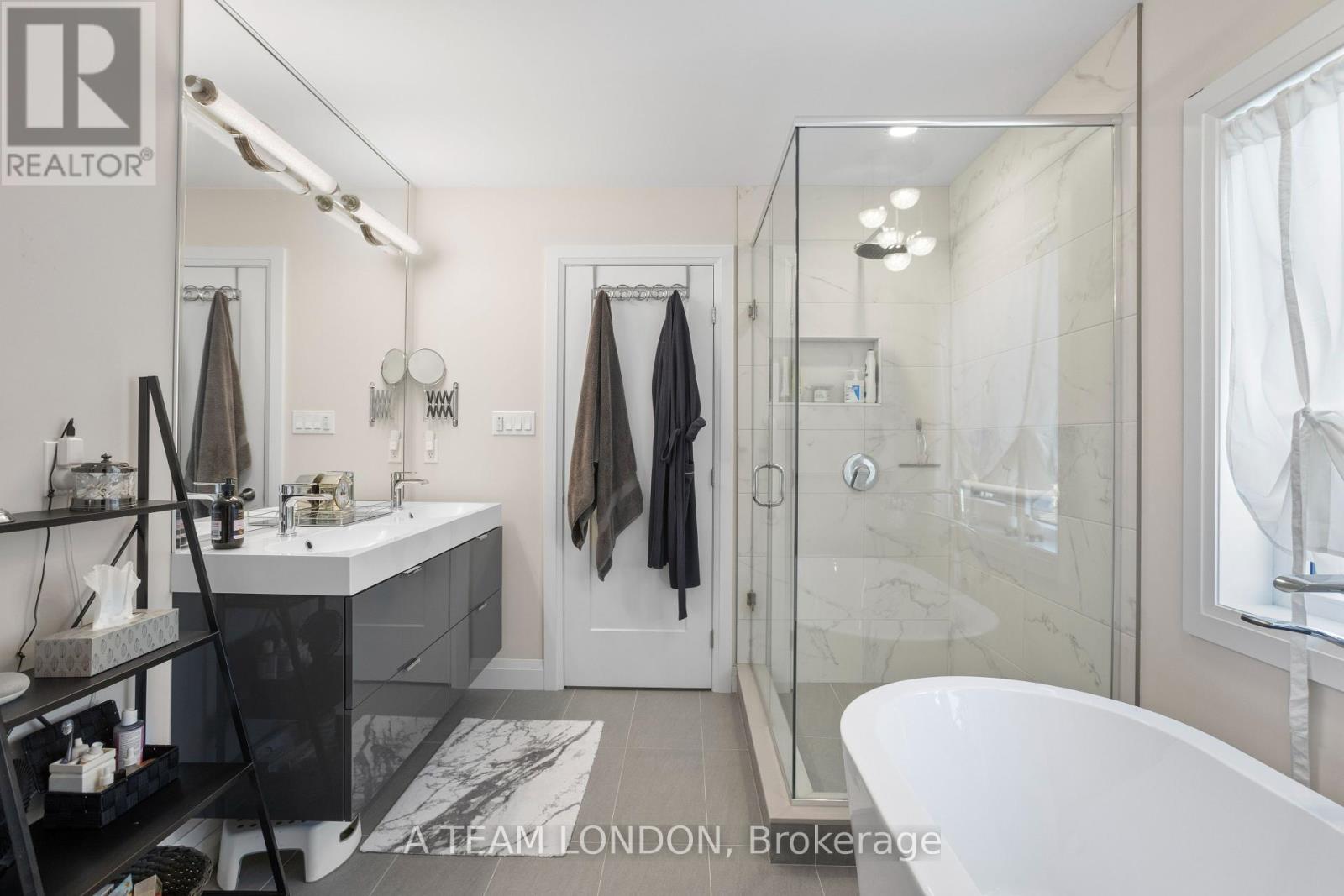 1763 Applerock Avenue, London North (North S), Ontario  N6G 0X7 - Photo 25 - X12446706