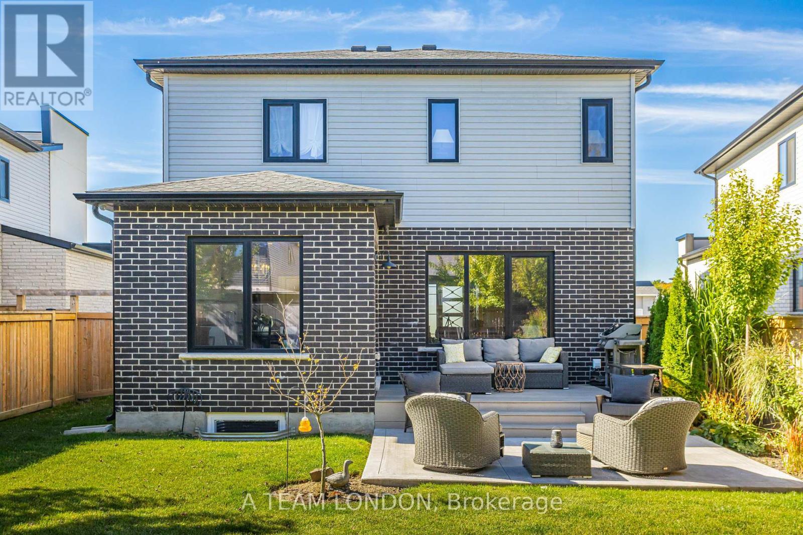 1763 Applerock Avenue, London North (North S), Ontario  N6G 0X7 - Photo 33 - X12446706