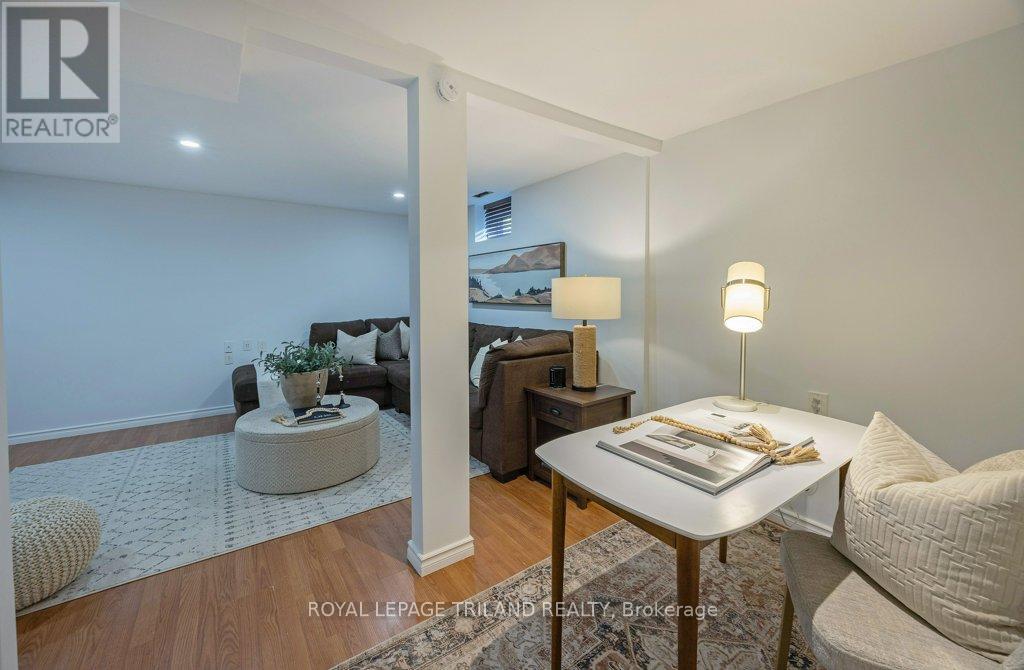 122 Golfdale Crescent, London South, Ontario  N6C 5X6 - Photo 28 - X12446733