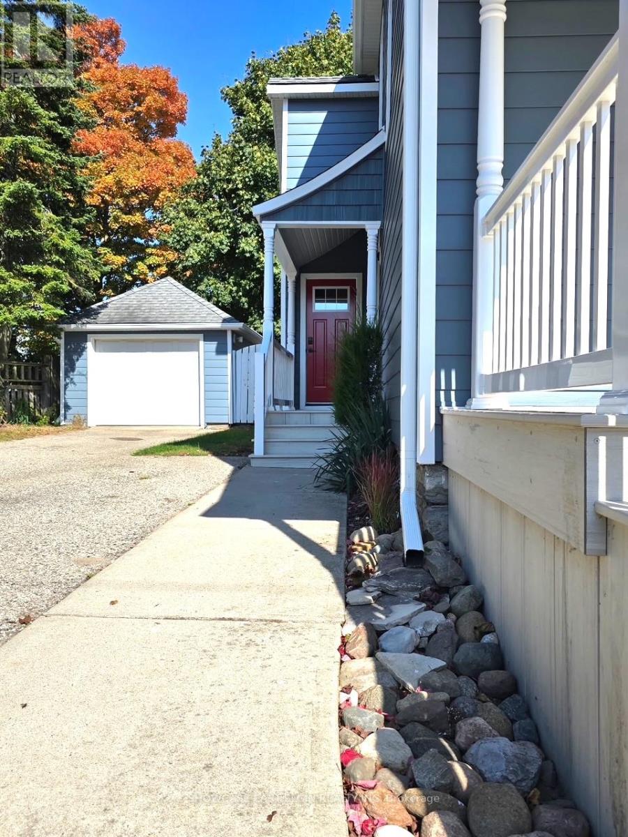 45 Pine Street E, Aylmer, Ontario  N5H 1N3 - Photo 23 - X12446734