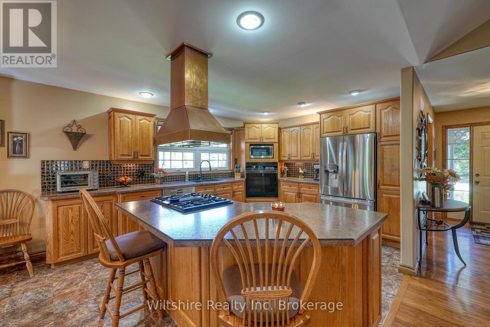 5 Whispering Pine Lane, Tillsonburg, Ontario  N4G 5V4 - Photo 13 - X12443081