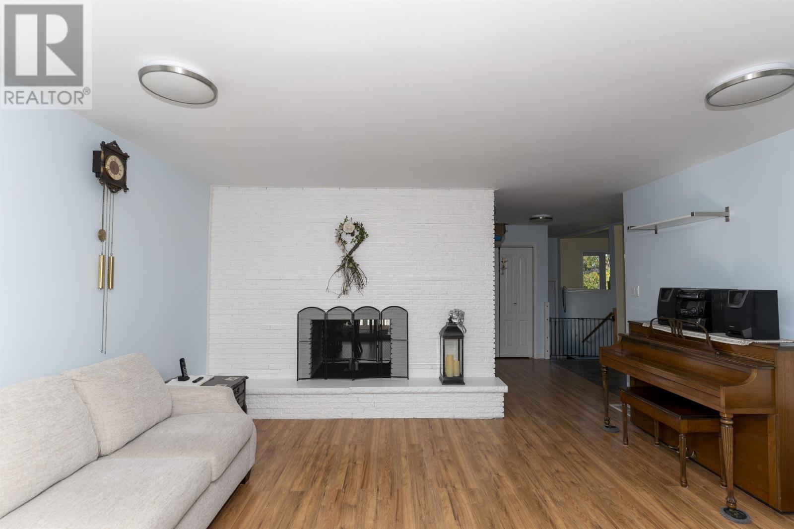 86 Mona St. E, Thunder Bay, Ontario  P7A 6Y1 - Photo 4 - TB253097