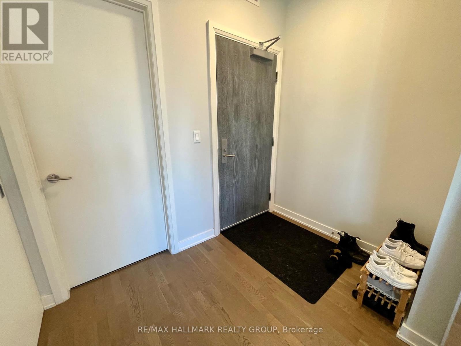 1202 - 428 Sparks Street, Ottawa, Ontario  K1R 0B3 - Photo 14 - X12446744