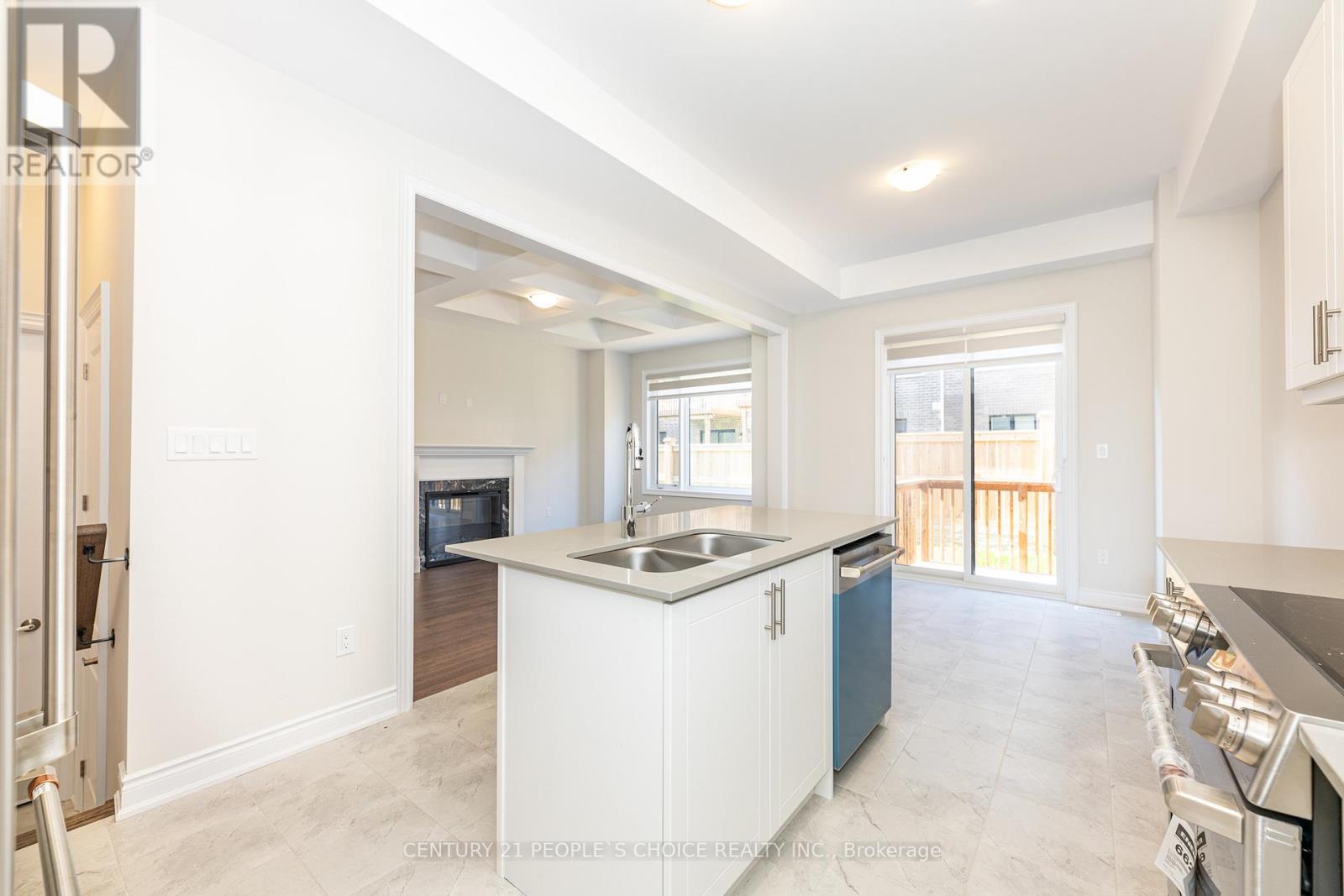 1226 Anthonia Trail E, Oakville, Ontario  L6H 7Y9 - Photo 14 - W12445139