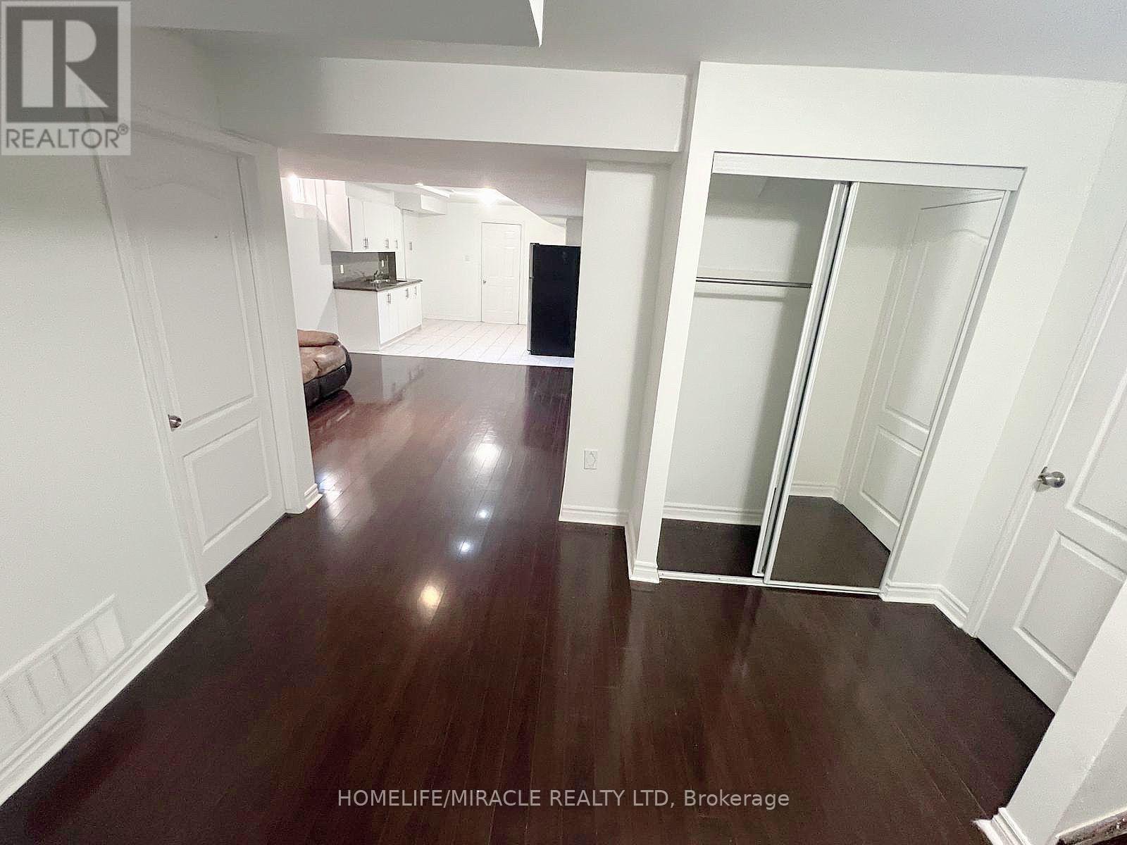 Basement - 14 Beaconcrest Road, Brampton, Ontario  L6Y 0Y8 - Photo 7 - W12419714