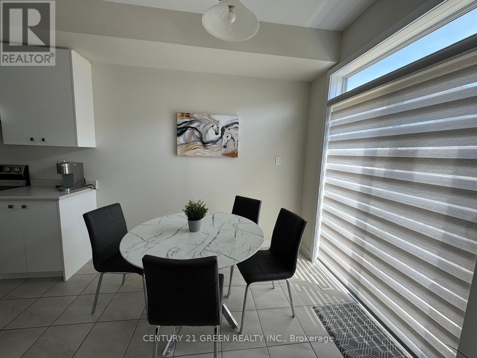 47 Rowlock Street, Welland, Ontario  L3B 0M7 - Photo 12 - X12446582