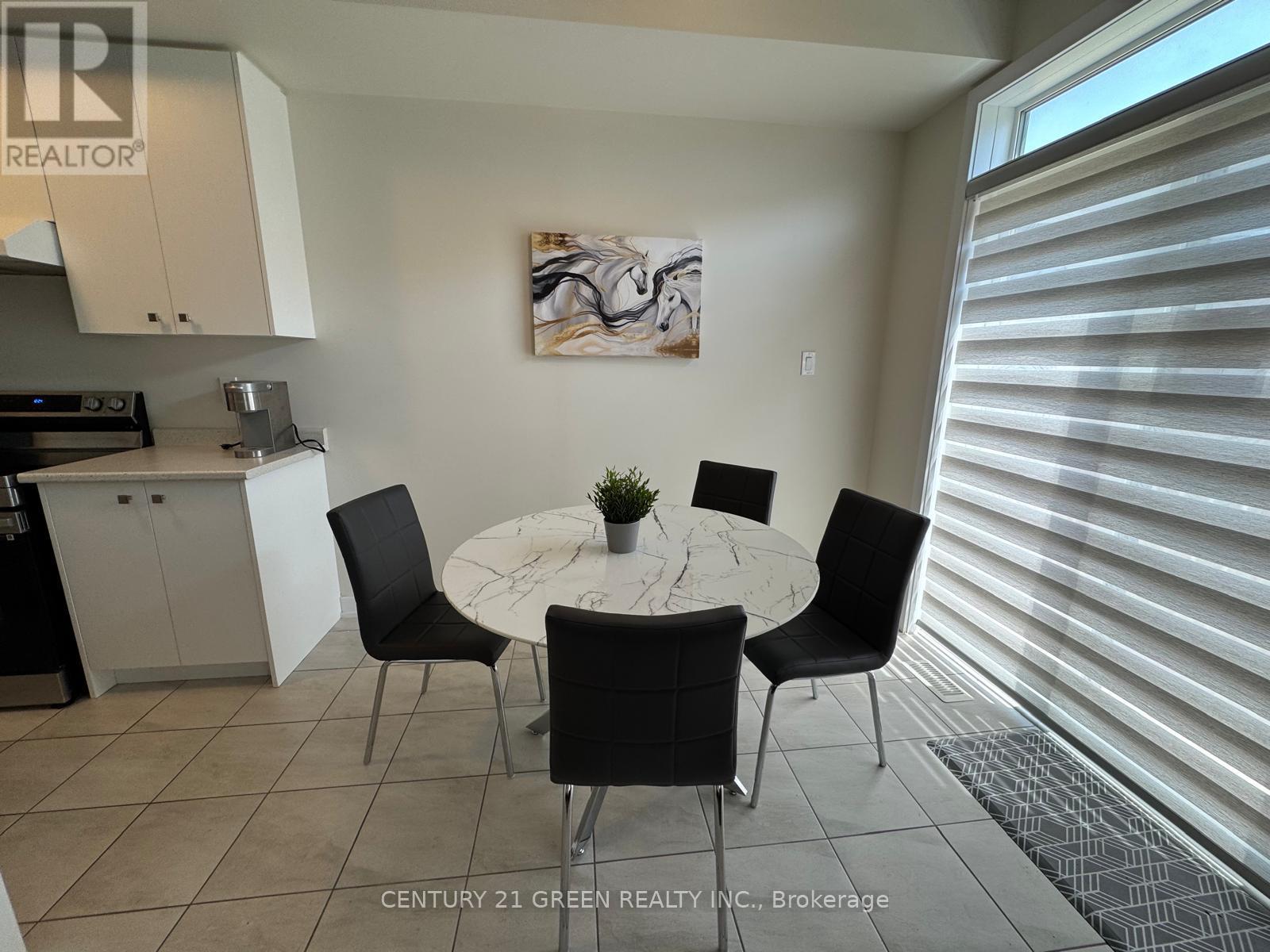 47 Rowlock Street, Welland, Ontario  L3B 0M7 - Photo 14 - X12446582