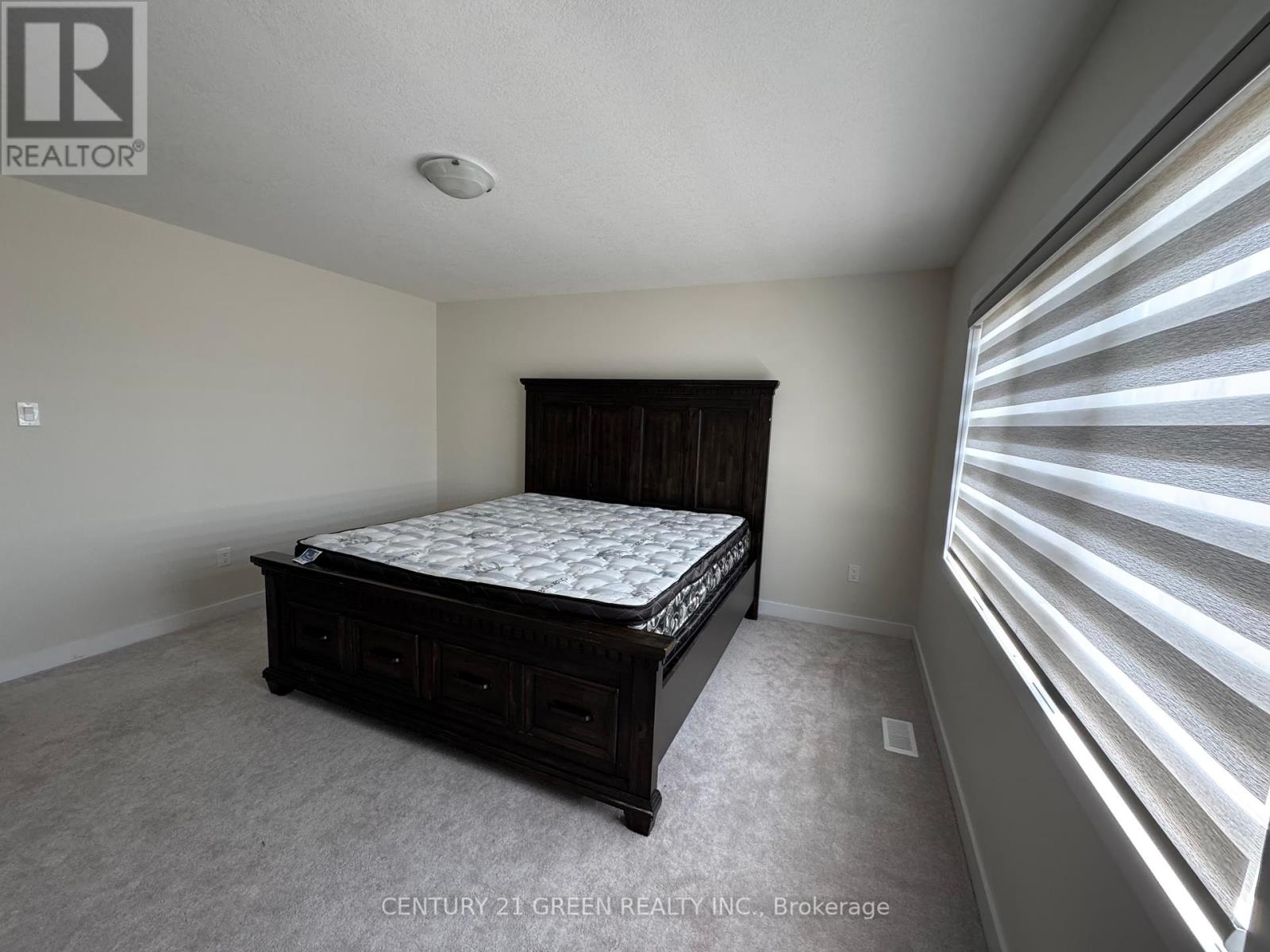 47 Rowlock Street, Welland, Ontario  L3B 0M7 - Photo 16 - X12446582