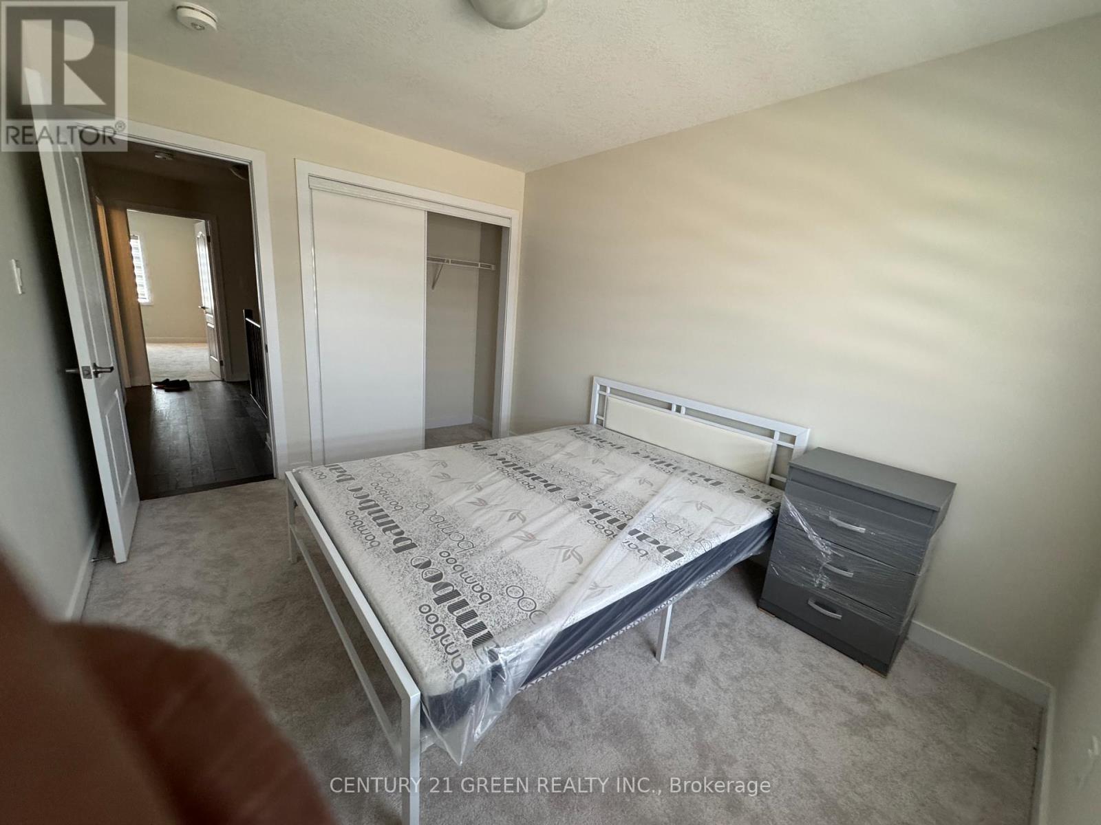 47 Rowlock Street, Welland, Ontario  L3B 0M7 - Photo 19 - X12446582