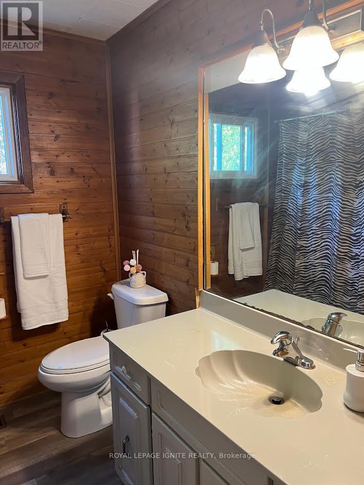 877 Berford Street, South Bruce Peninsula, Ontario  N0H 2T0 - Photo 24 - X12446592