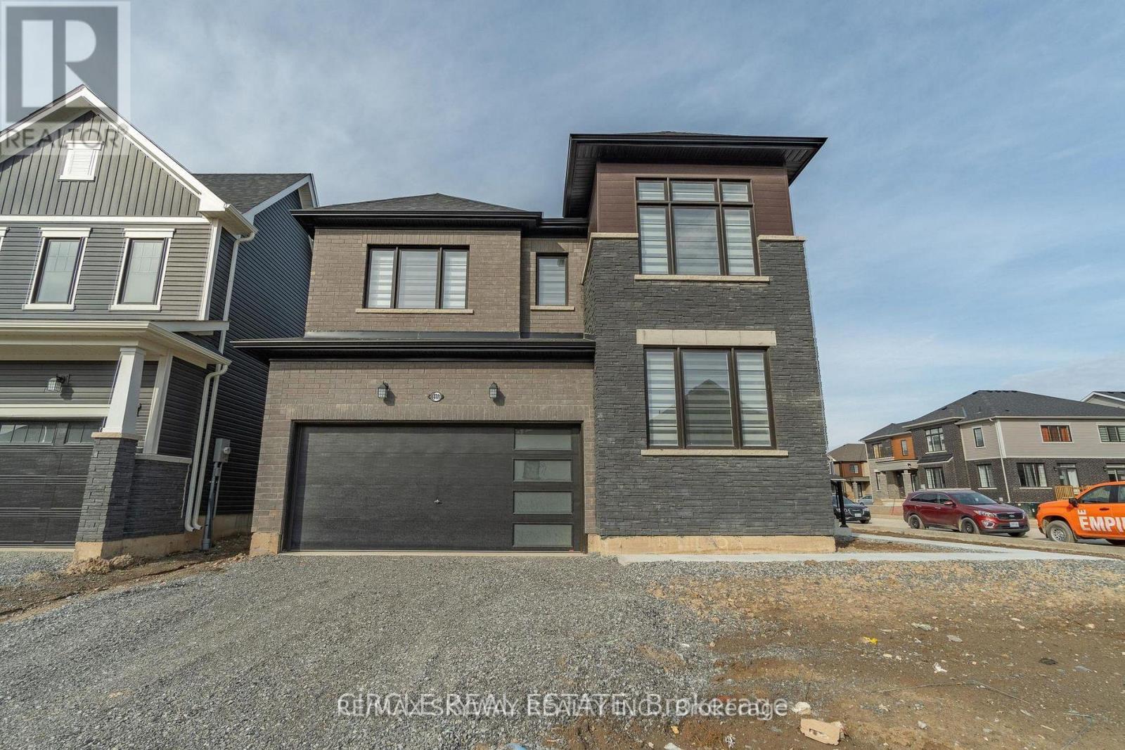 41 Lavender Road, Thorold, Ontario  L3B 5N5 - Photo 3 - X12446604