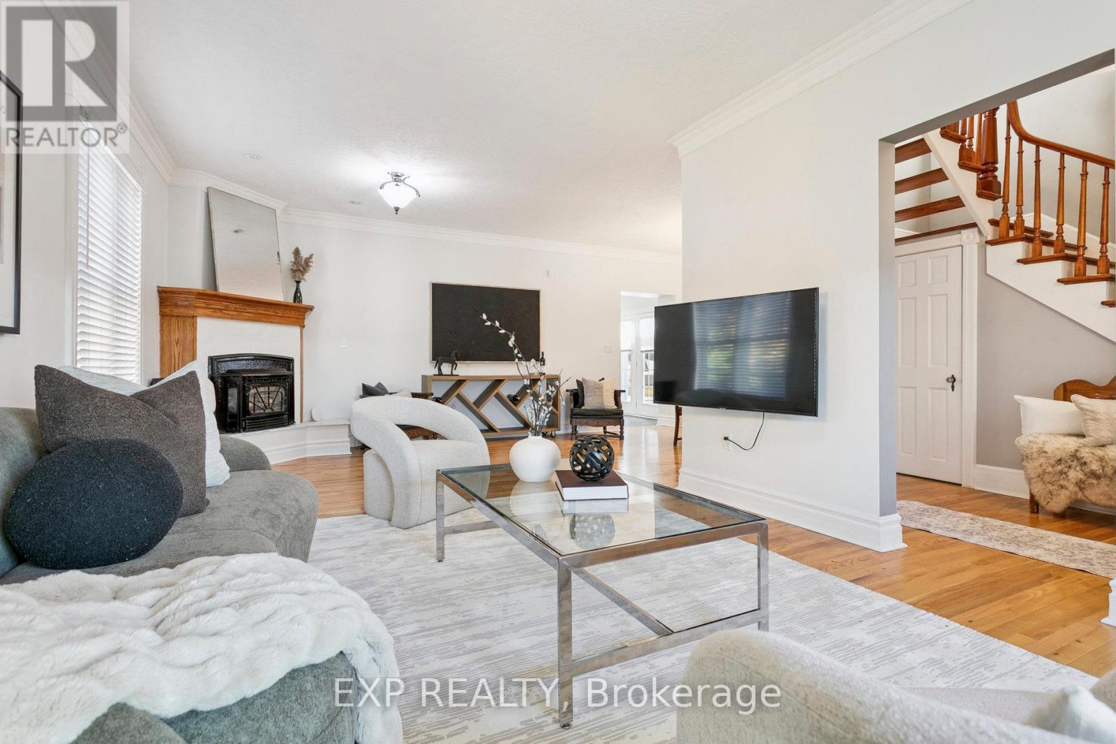 132 Queen Street W, Cambridge, Ontario  N3C 1G3 - Photo 12 - X12446615