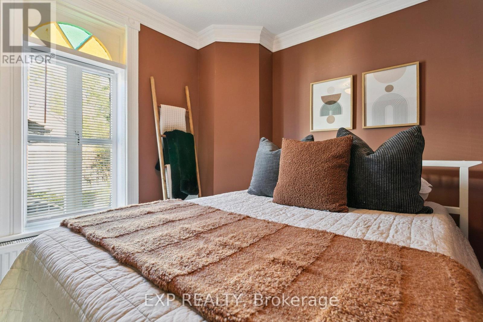 132 Queen Street W, Cambridge, Ontario  N3C 1G3 - Photo 36 - X12446615