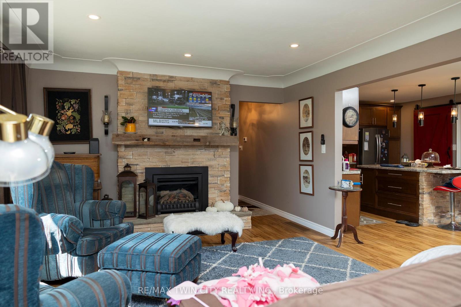 206 King Street, Brant (Burford), Ontario  N0E 1A0 - Photo 16 - X12446638