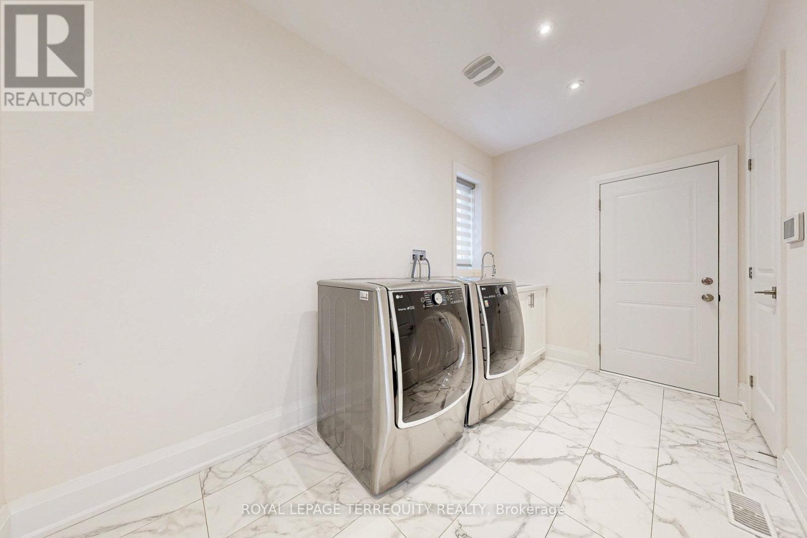 52 Lightfeather Place, Hamilton (Meadowlands), Ontario  L9K 0H4 - Photo 29 - X12446668