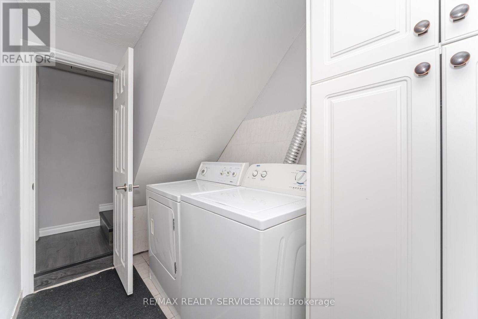 (Lower Level) - 21 Beverley Street, Waterloo, Ontario  N2L 2H5 - Photo 20 - X12365071