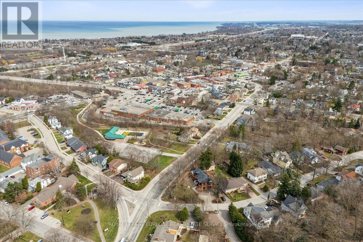123 Main Street W, Grimsby, Ontario  L3M 1R9 - Photo 49 - X12353009