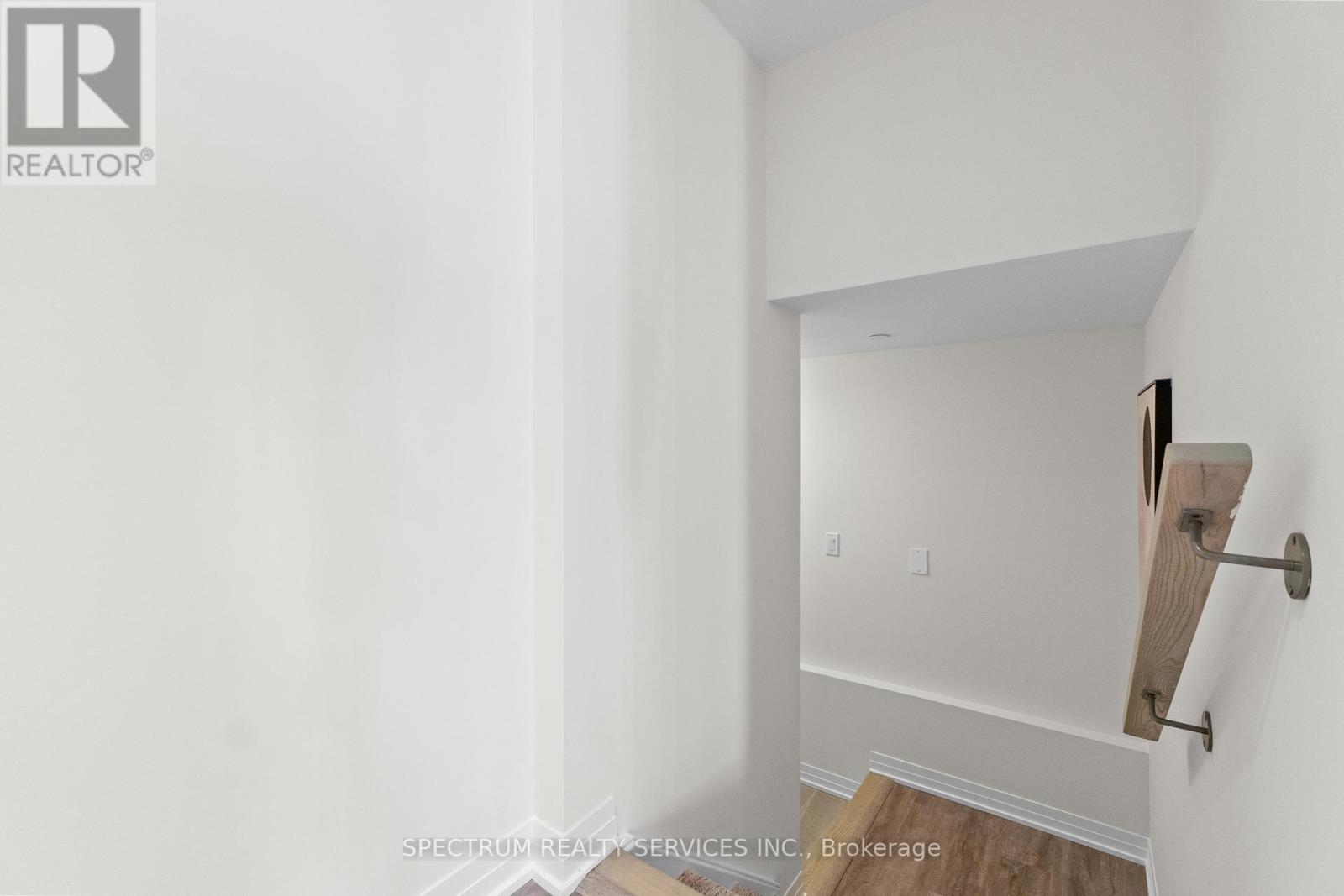 Lot 31 - 35 Fieldridge Crescent, Brampton, Ontario  L6R 4G6 - Photo 10 - W12444108