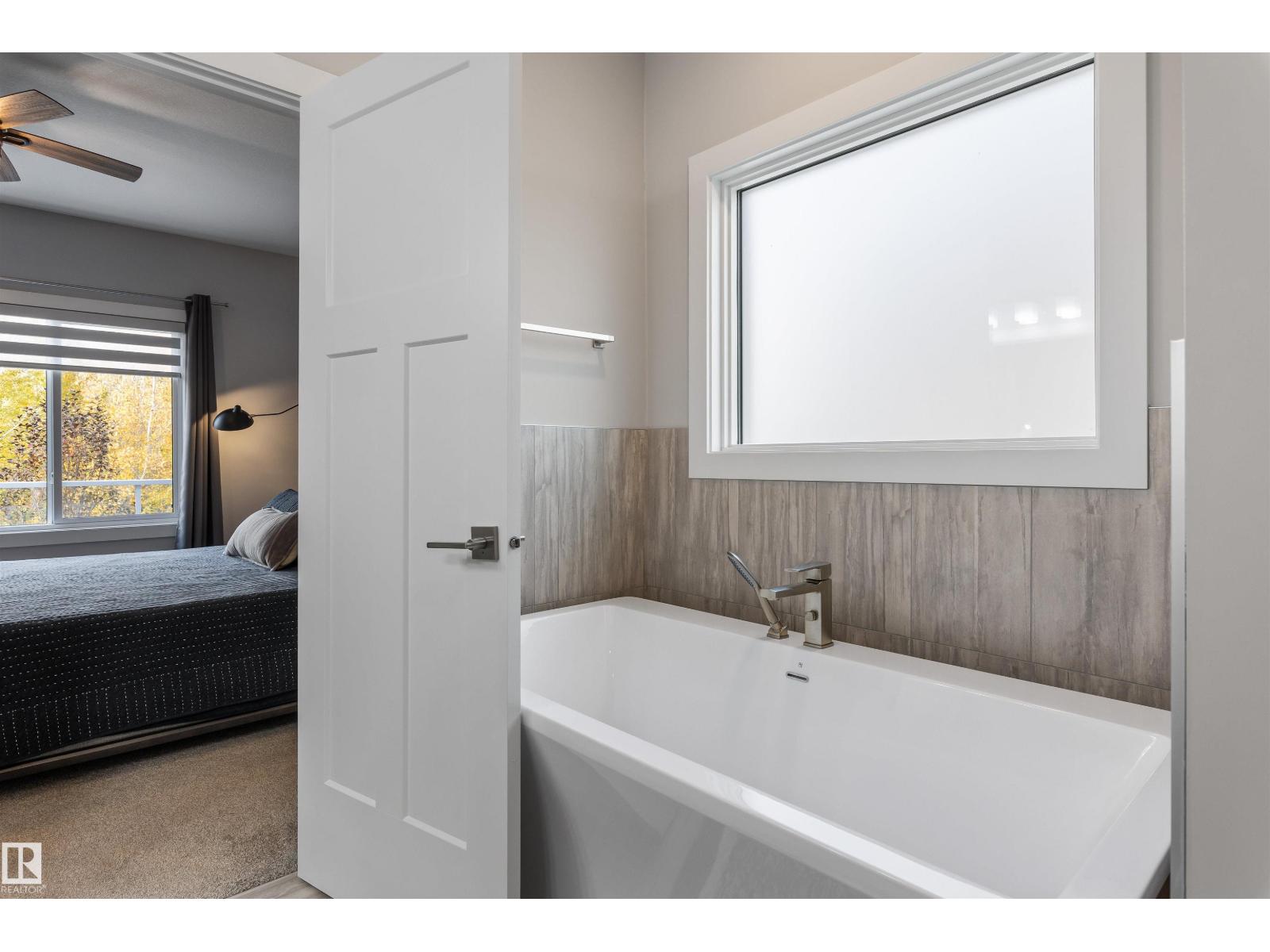 1748 Tanager Cl Nw, Edmonton, Alberta  T5S 0M5 - Photo 17 - E4460984