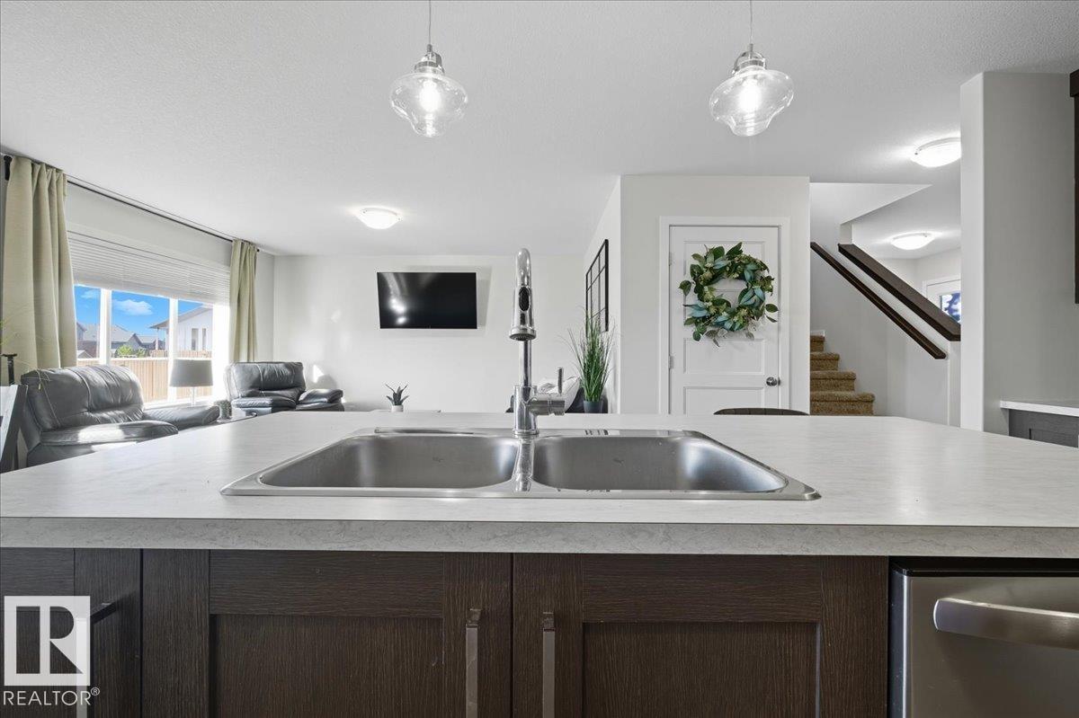 113 Park Gv, Wetaskiwin, Alberta  T9A 1X5 - Photo 2 - E4460988