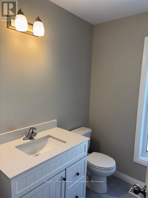 20 Meadow Wood Court, North Bay, Ontario  P1A 4L5 - Photo 21 - X12421643
