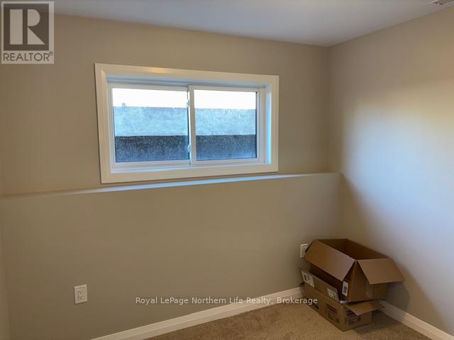 20 Meadow Wood Court, North Bay, Ontario  P1A 4L5 - Photo 35 - X12421643