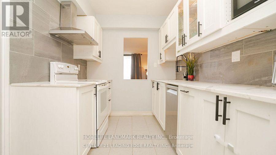 # 1406 - 177 Linus Road W, Toronto, Ontario  M2J 4S5 - Photo 11 - C12446489