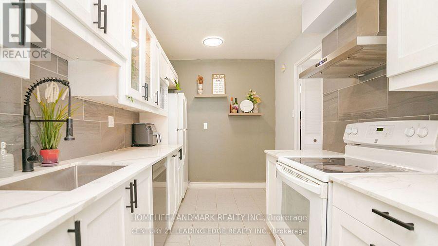 # 1406 - 177 Linus Road W, Toronto, Ontario  M2J 4S5 - Photo 15 - C12446489