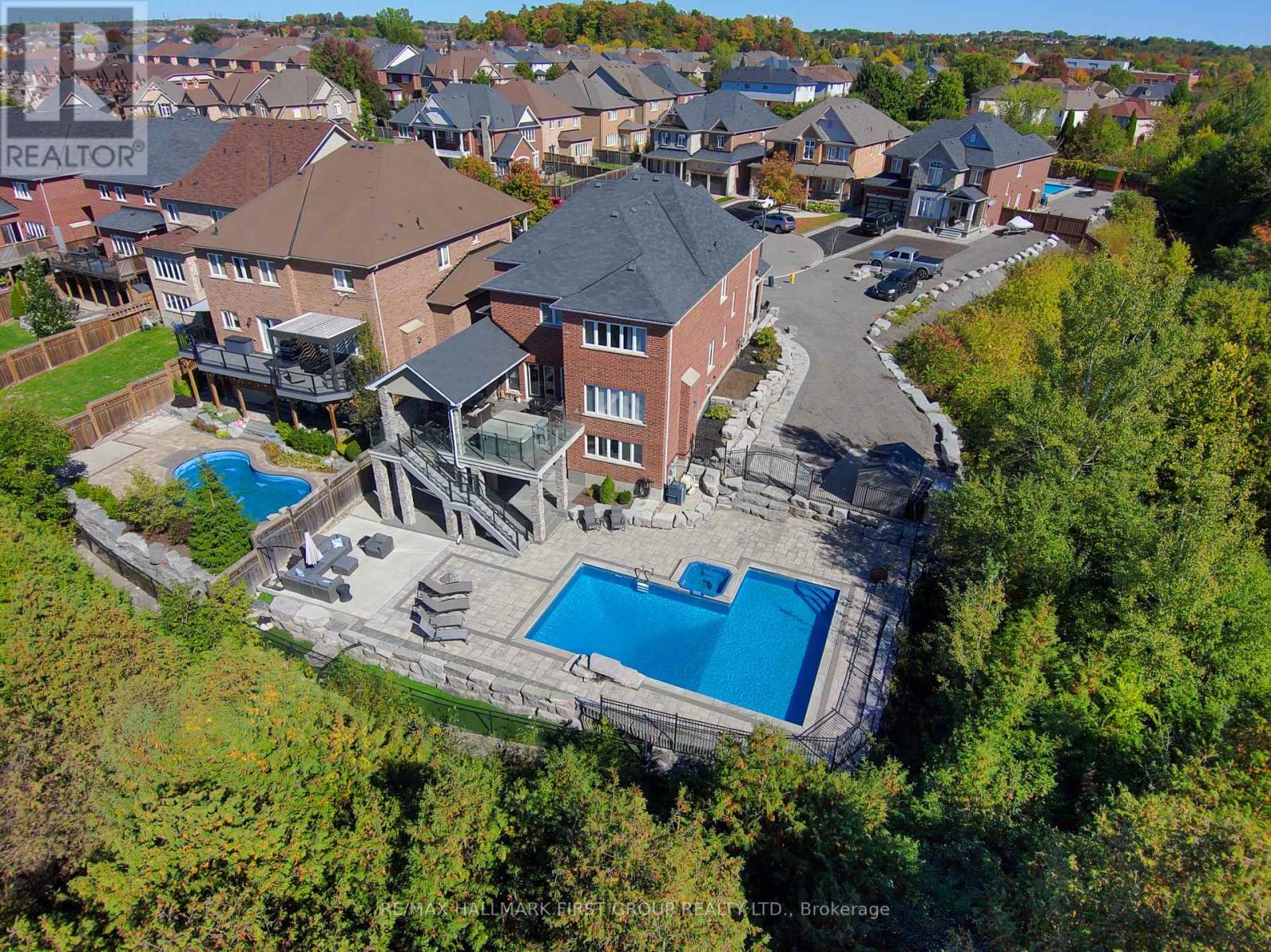 40 Endeavour Court, Whitby, Ontario  L1P 0B5 - Photo 49 - E12446574