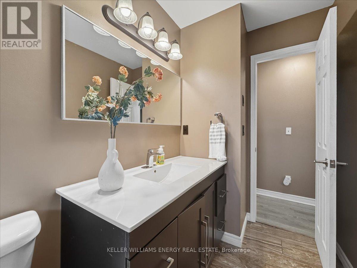601 Grandview Street S, Oshawa, Ontario  L1H 7T5 - Photo 13 - E12409280
