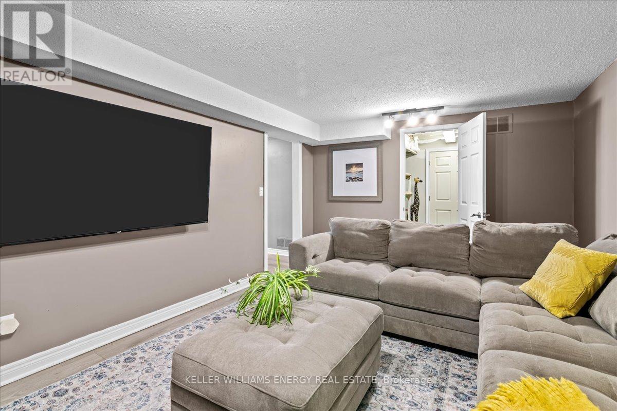 601 Grandview Street S, Oshawa, Ontario  L1H 7T5 - Photo 17 - E12409280