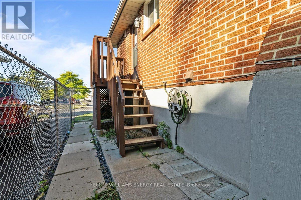 601 Grandview Street S, Oshawa, Ontario  L1H 7T5 - Photo 30 - E12409280