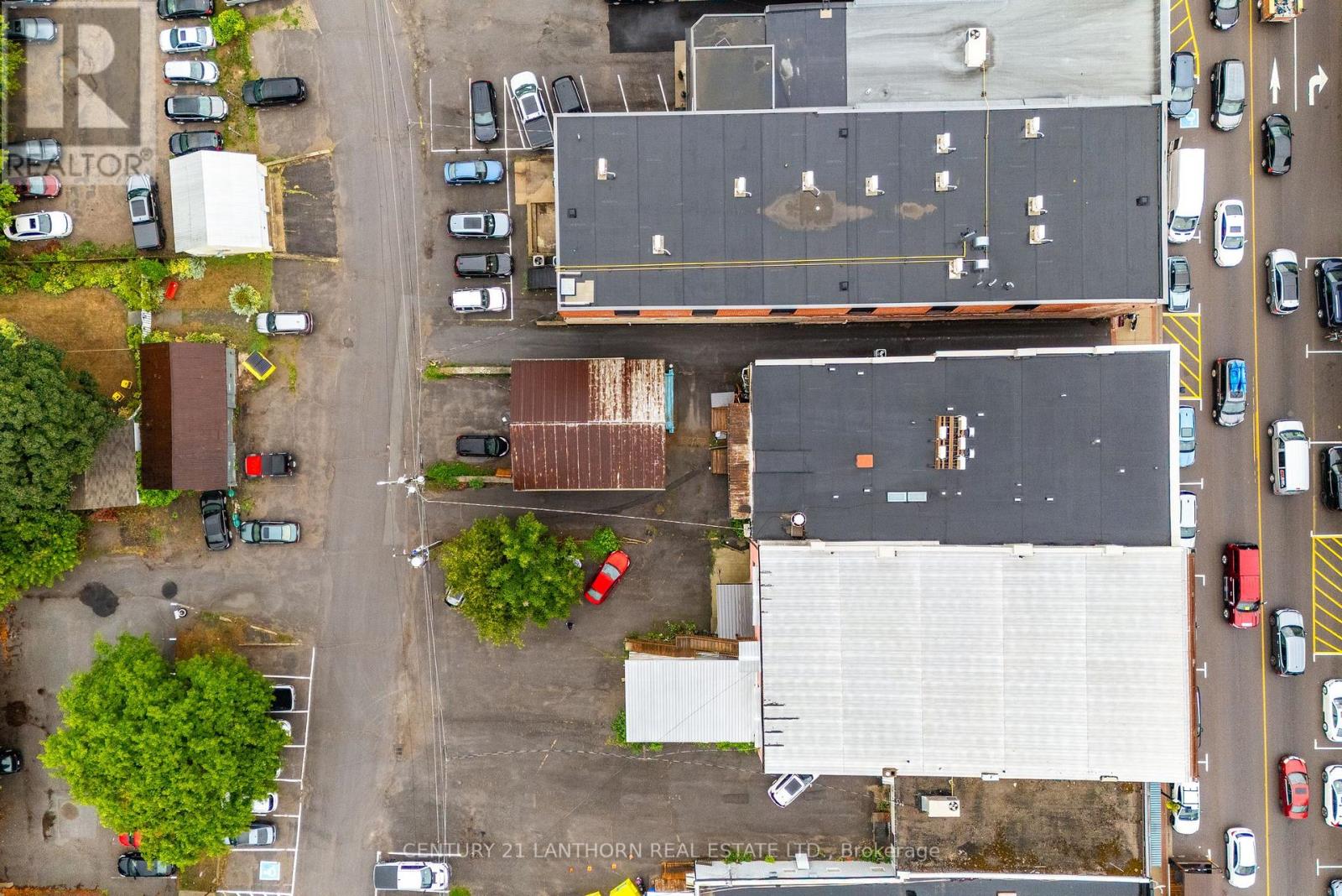 279-281 Picton Main Street, Prince Edward County, Ontario  K0K 1T0 - Photo 13 - X12405042