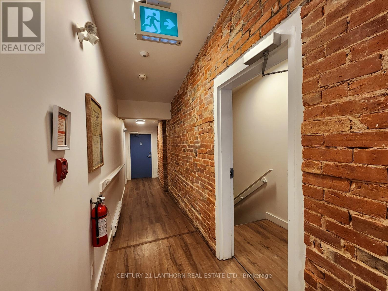 279-281 Picton Main Street, Prince Edward County, Ontario  K0K 1T0 - Photo 30 - X12405042