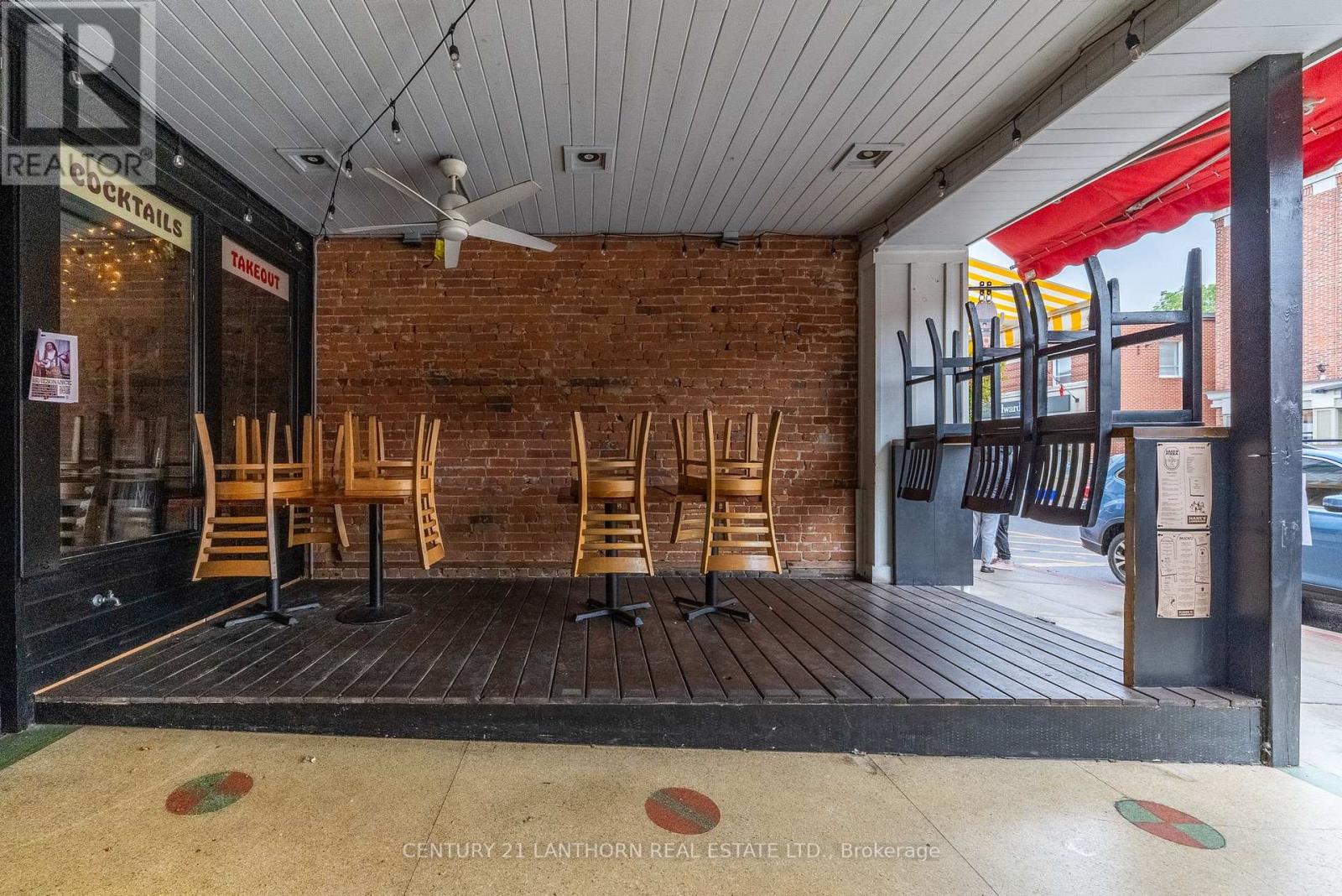 279-281 Picton Main Street, Prince Edward County, Ontario  K0K 1T0 - Photo 16 - X12405042