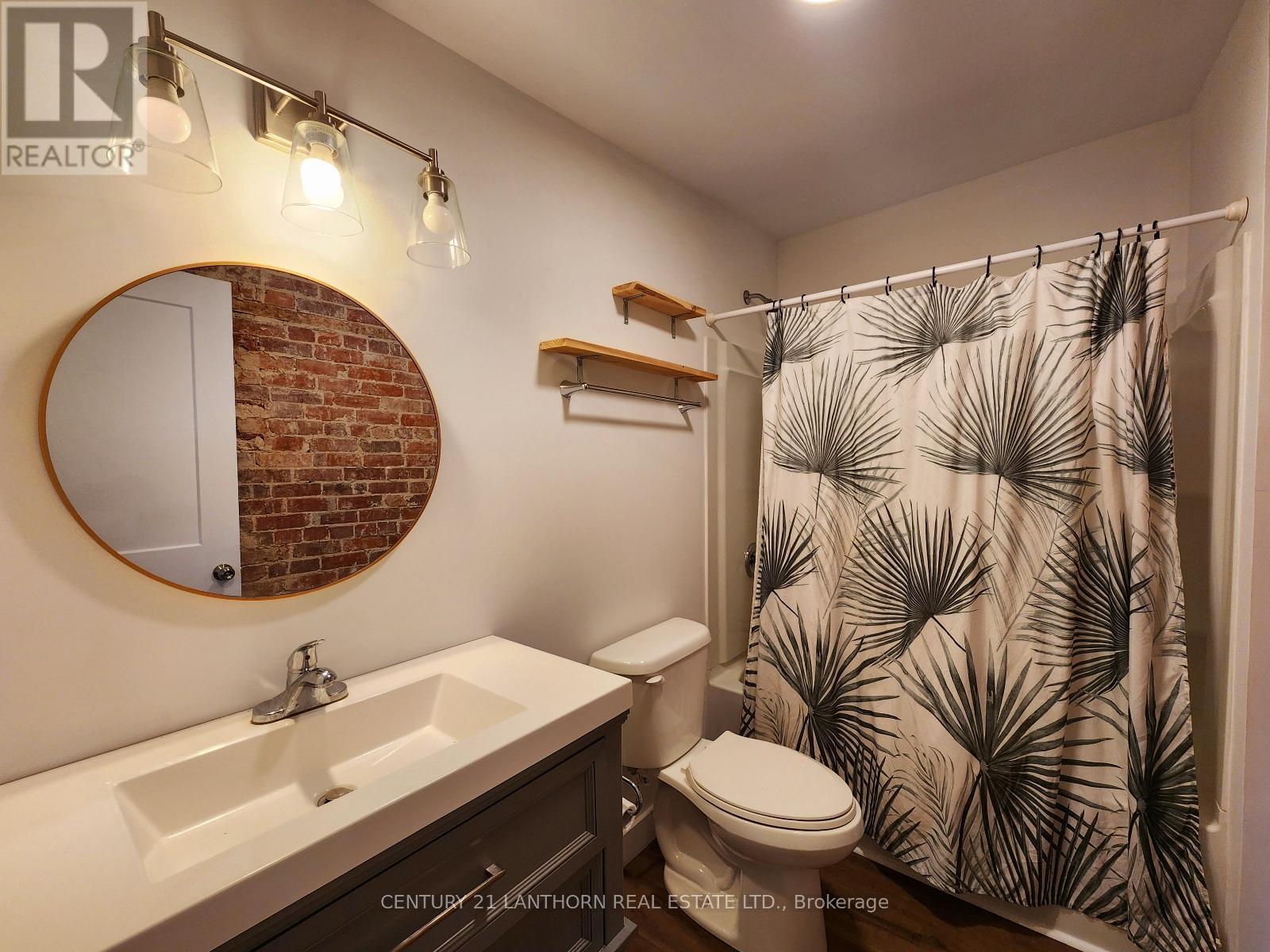 279-281 Picton Main Street, Prince Edward County, Ontario  K0K 1T0 - Photo 31 - X12405042