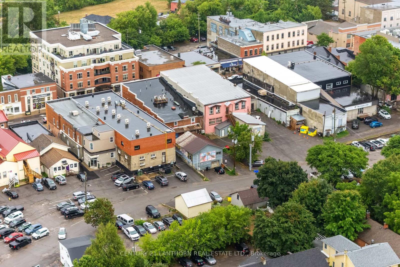 279-281 Picton Main Street, Prince Edward County, Ontario  K0K 1T0 - Photo 8 - X12405042