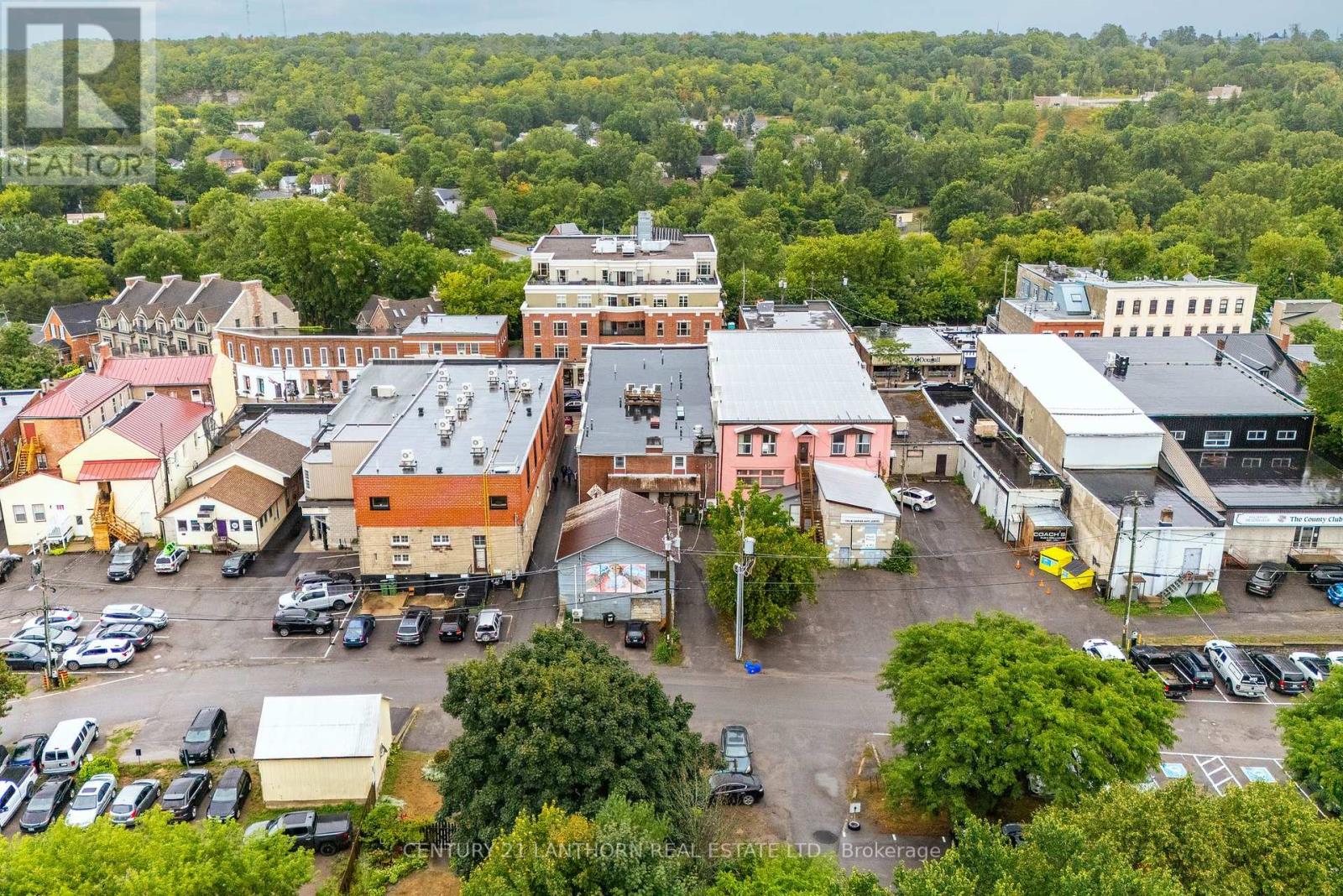 279-281 Picton Main Street, Prince Edward County, Ontario  K0K 1T0 - Photo 9 - X12405042