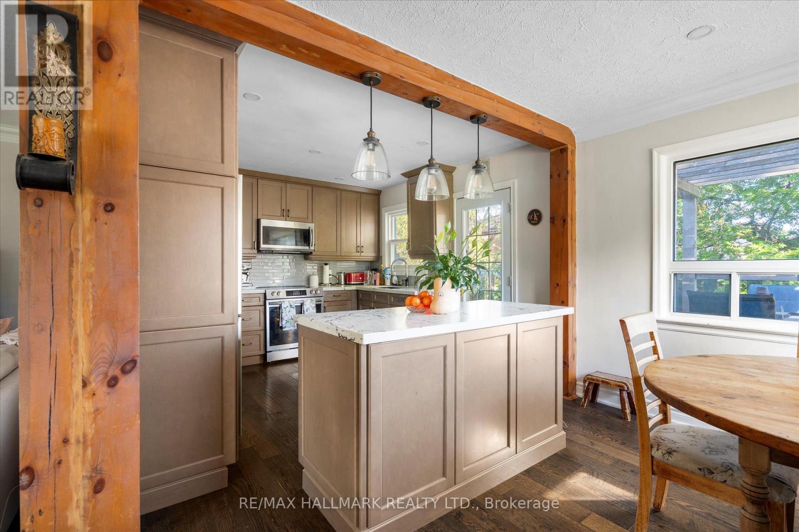 42 Anson Avenue, Toronto, Ontario  M1M 1X3 - Photo 10 - E12446523