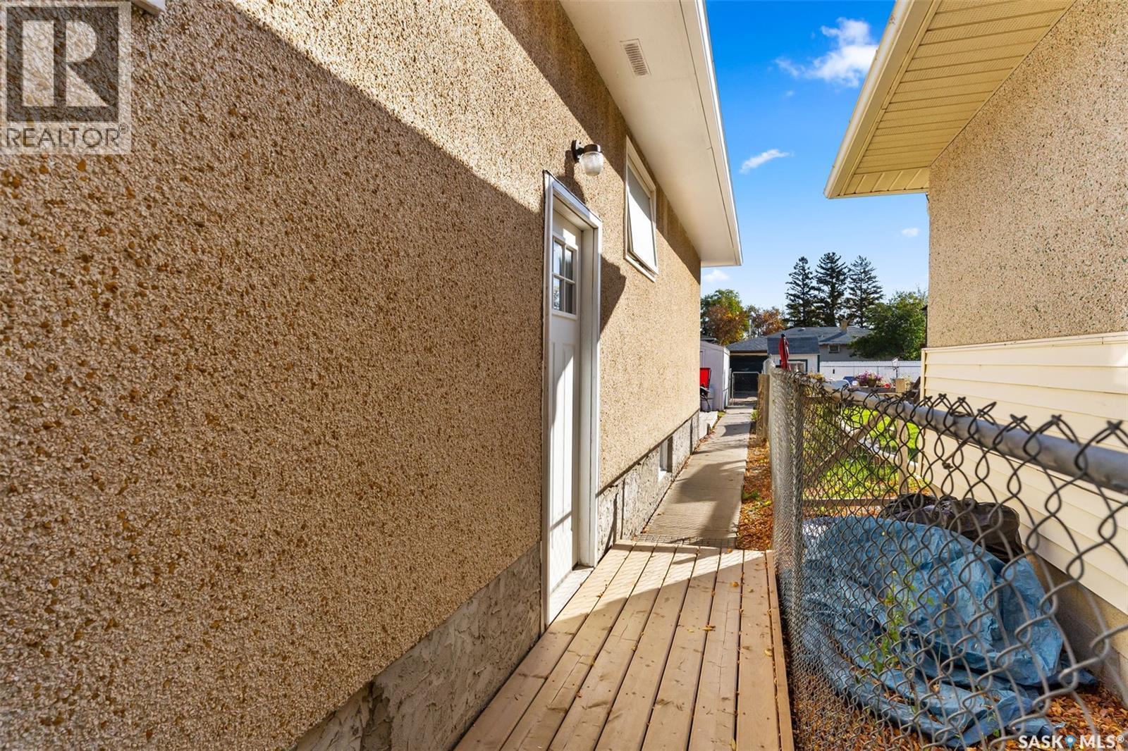 1437 Rupert Street, Regina, Saskatchewan  S4N 1V9 - Photo 17 - SK020175