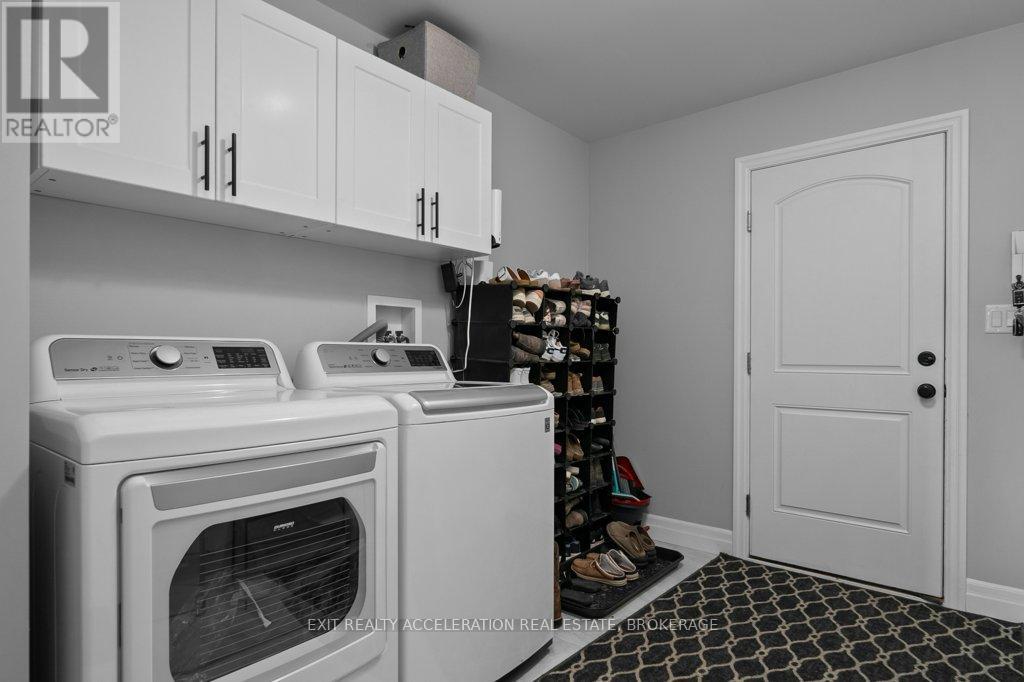 79 Hartwood Crescent, Greater Napanee, Ontario  K7R 0A8 - Photo 24 - X12245330