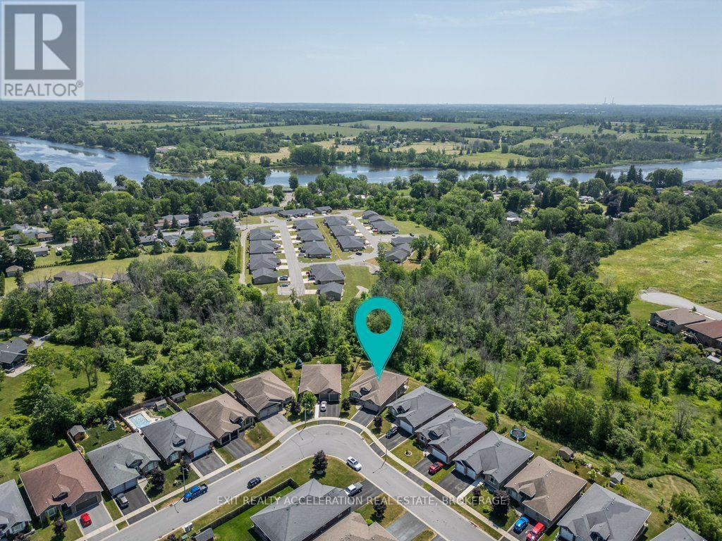 79 Hartwood Crescent, Greater Napanee, Ontario  K7R 0A8 - Photo 47 - X12245330