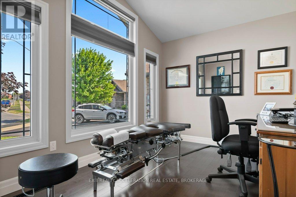 79 Hartwood Crescent, Greater Napanee, Ontario  K7R 0A8 - Photo 6 - X12245330